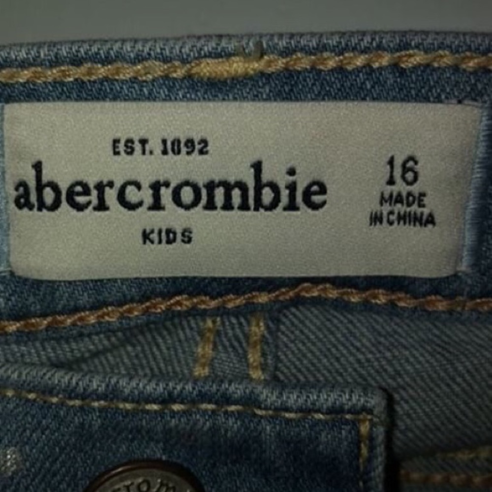 Jeans - Picture 2 of 2